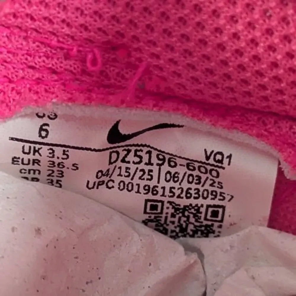 Women Nike Dunk Low Hyper Pink Size 6 DZ5196-600